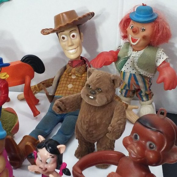 Lot of 27 Vintage 70s-80s Toys Assorted Karcher Monster Ernie Lil Pony Taz Smurf - Picture 12 of 12